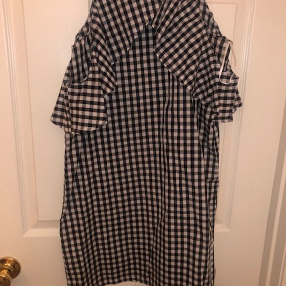 Black and White Checkered Dress - Picture 2 of 3